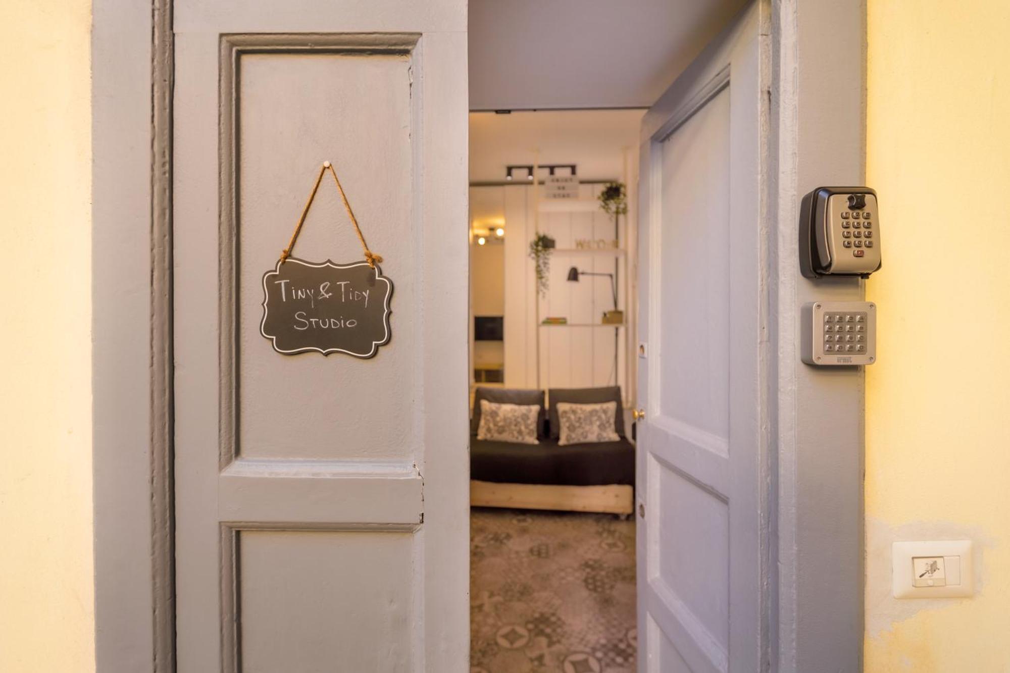 Tiny & Tidy Studio In The Key Area Of 밀라노 외부 사진
