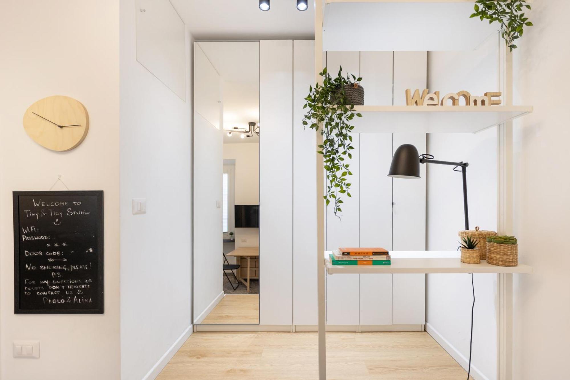 Tiny & Tidy Studio In The Key Area Of 밀라노 외부 사진